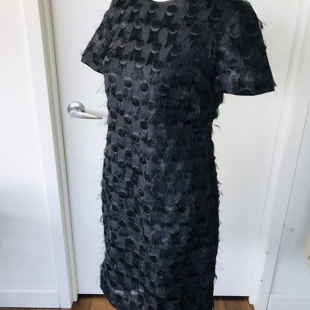 BANANA REPUBLIC Short Sleeve Peacock Sheath Dress